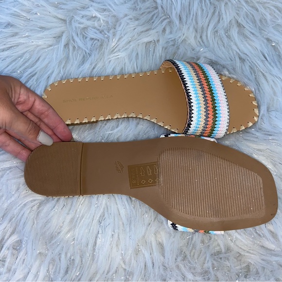 Shoe republic - Picture 3 of 3